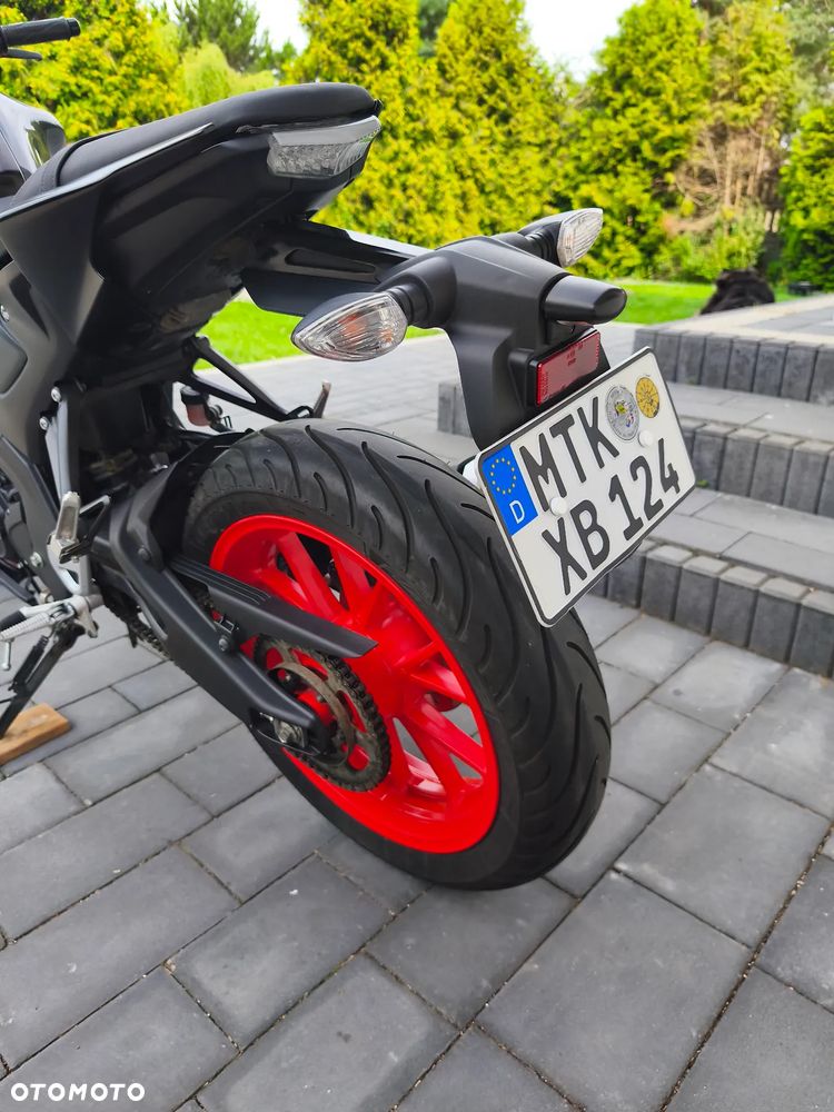 Yamaha MT - 16