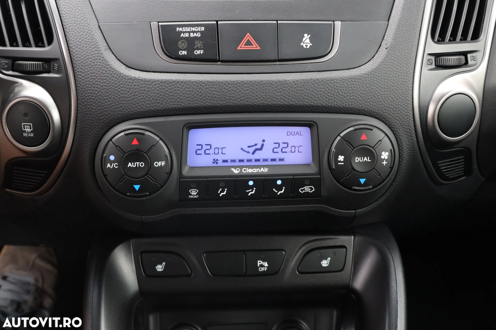 Hyundai ix35 2.0 CRDI 4WD Fifa World Cup Gold Edition - 27