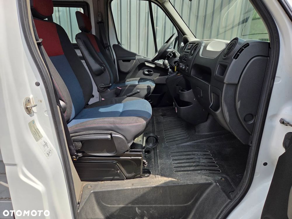Renault Master - 15