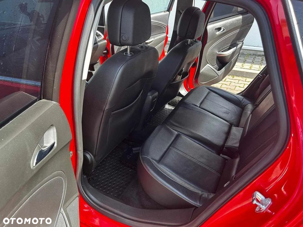 Opel Astra IV 1.6 T Cosmo - 14