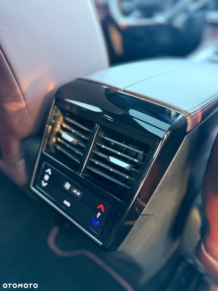 DS Automobiles DS 7 Crossback - 15