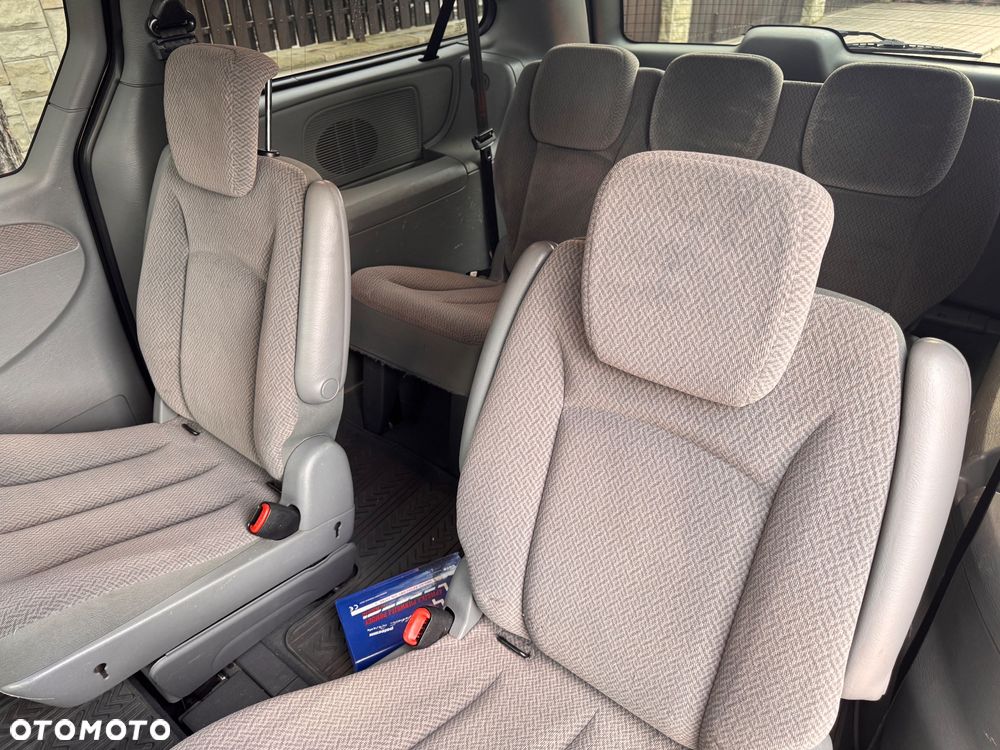 Chrysler Grand Voyager 3.3 LX - 18