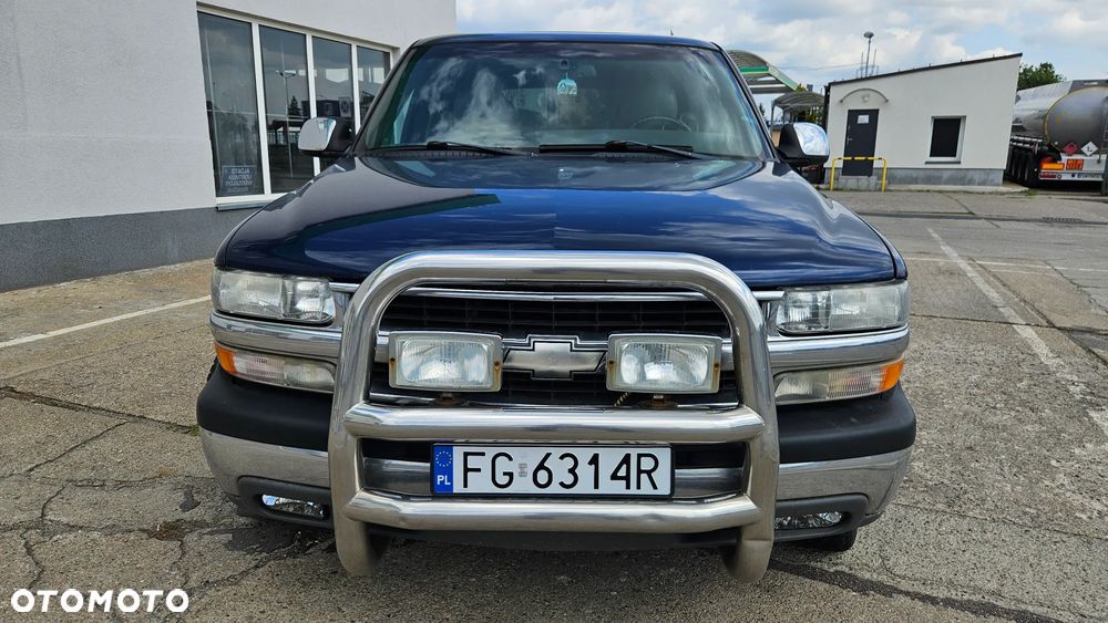 Chevrolet Tahoe - 3