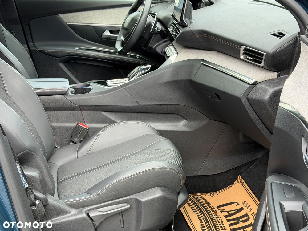 Peugeot 3008 BlueHDi 130 Stop & Start EAT8 GT Pack - 10