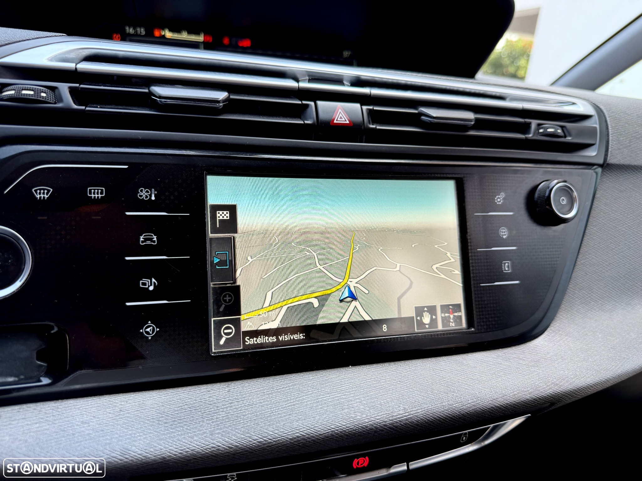 Citroën C4 Grand Picasso e-HDi 115 Intensive - 42