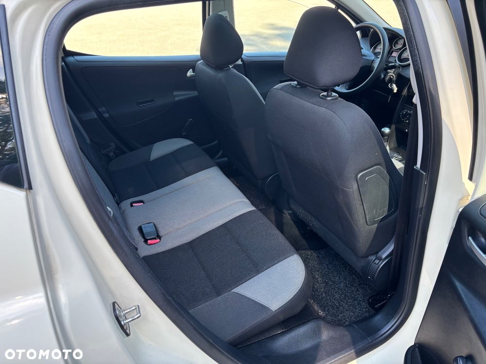 Peugeot 207 75 Filou - 13