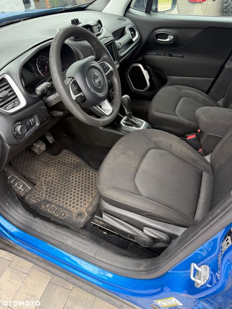 Jeep Renegade - 23