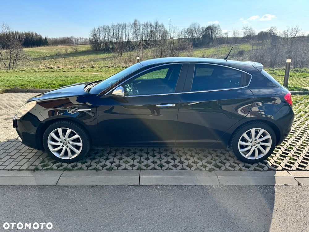 Alfa Romeo Giulietta 1.6 JTDM Distinctive - 6
