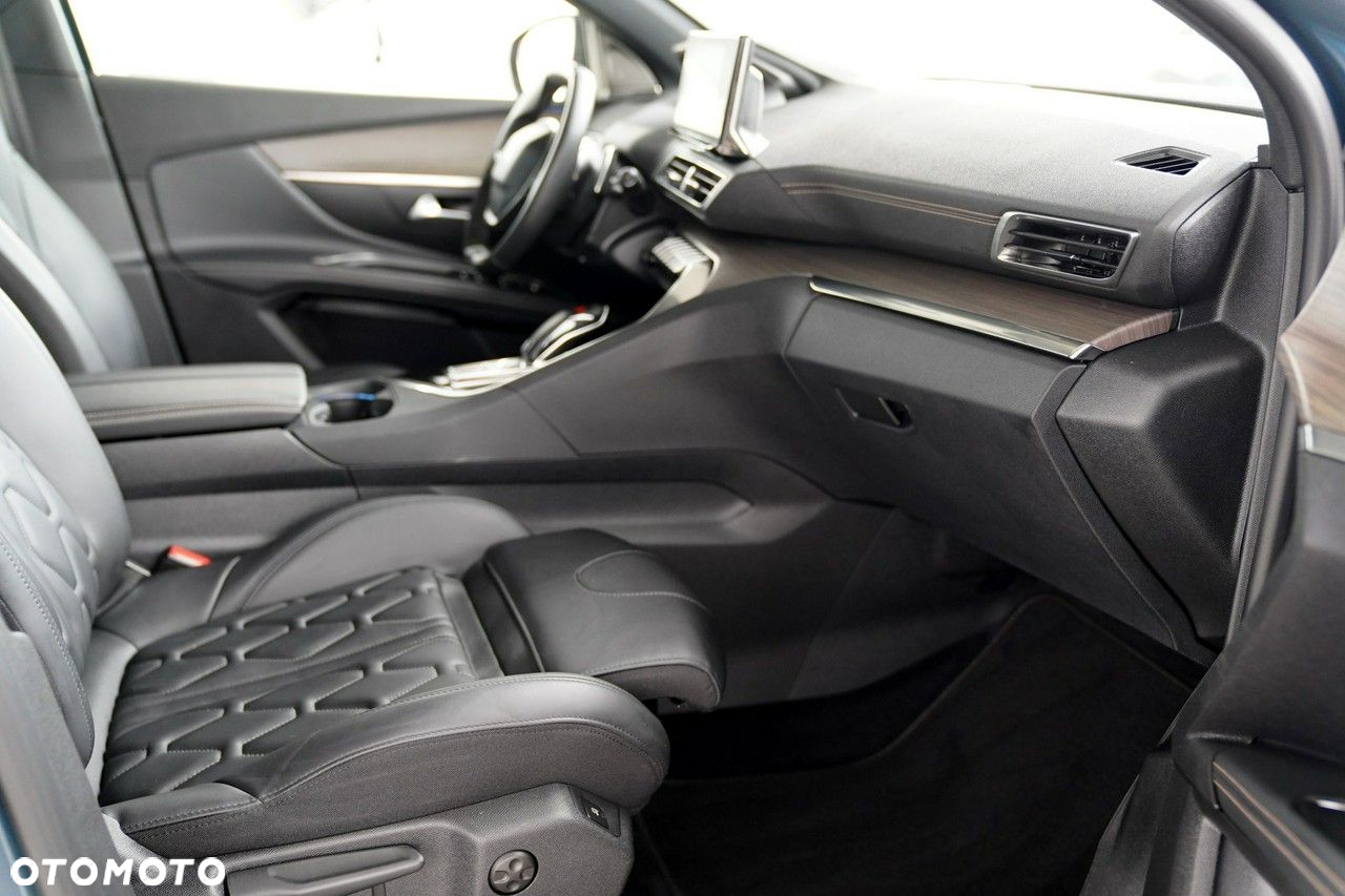 Peugeot 5008 - 25