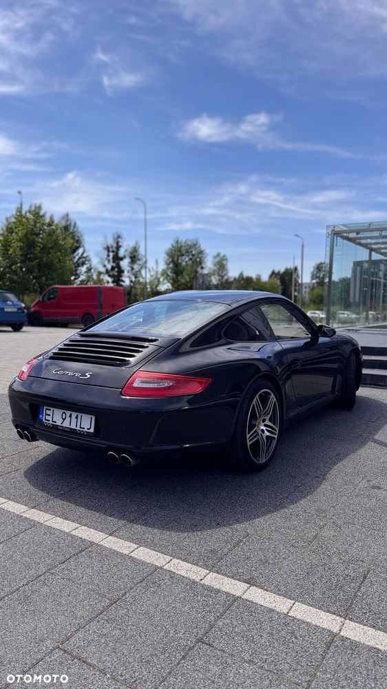 Porsche 911 Carrera S - 24