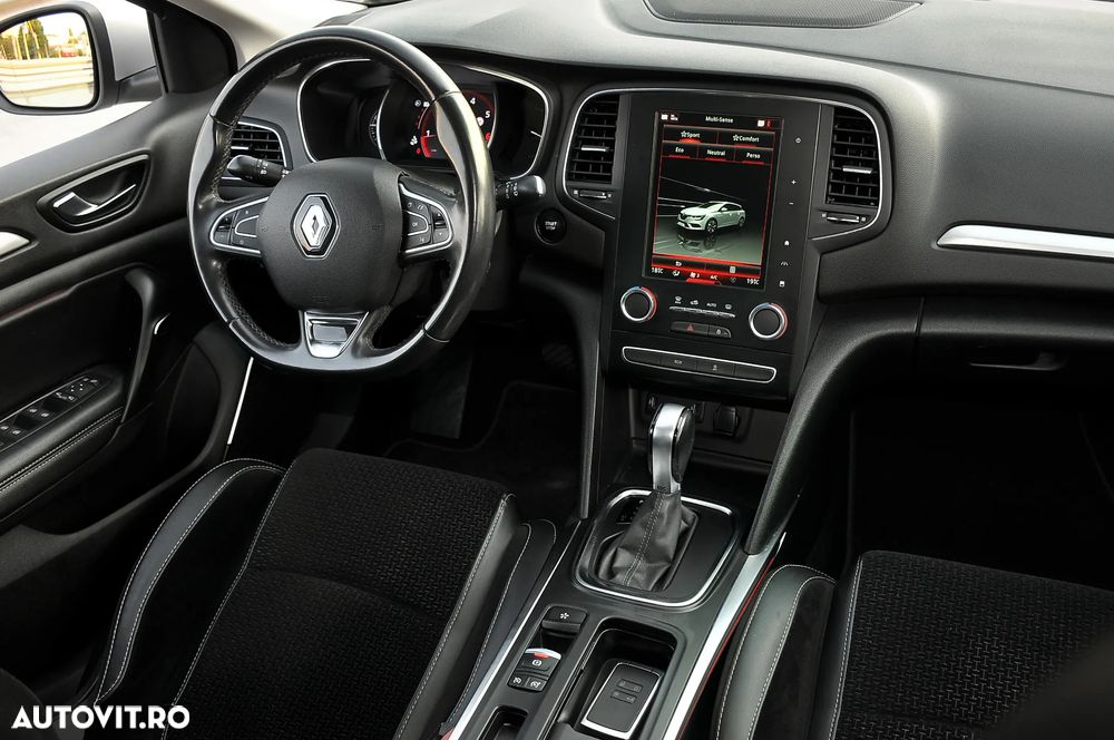 Renault Megane TCe 140 GPF EDC INTENS - 8