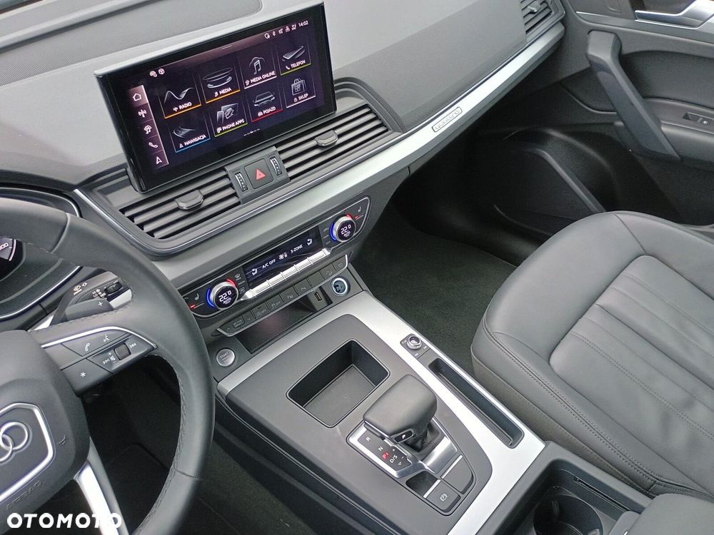 Audi Q5 Sportback - 40