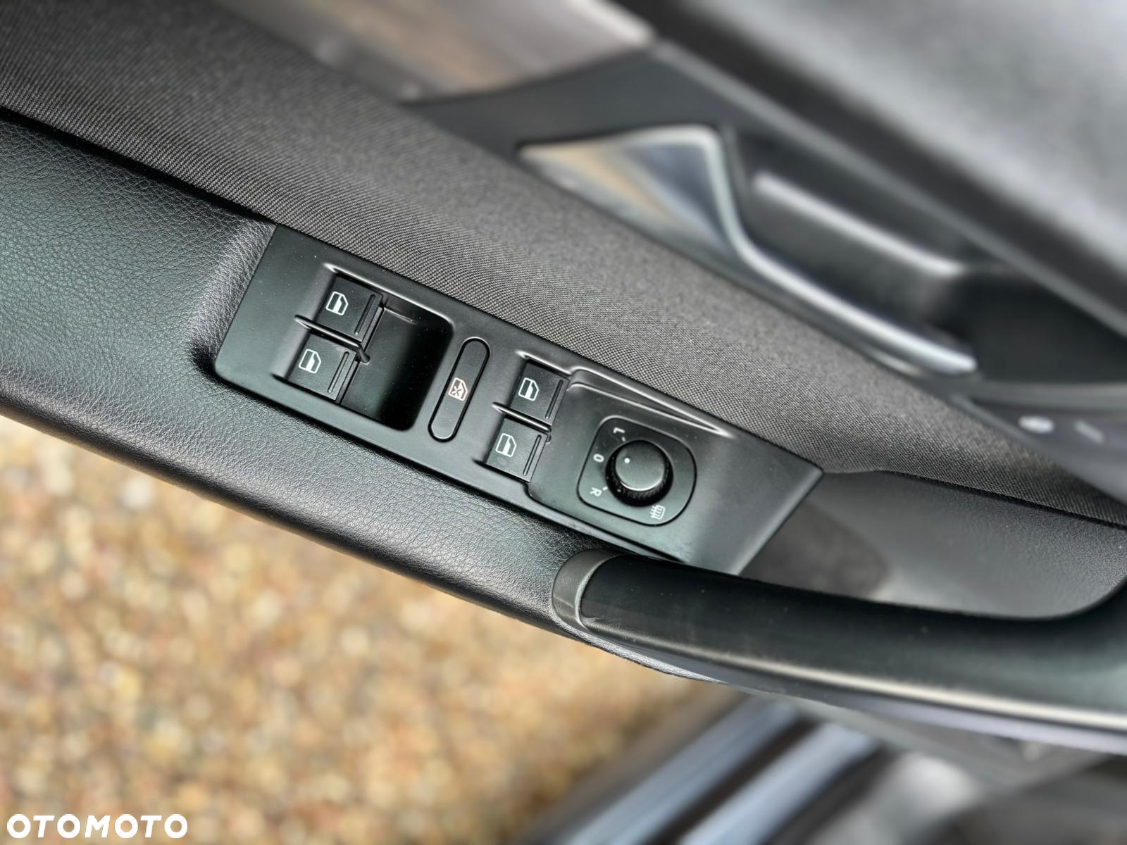 Volkswagen Passat 2.0 TDI Highline DSG - 22