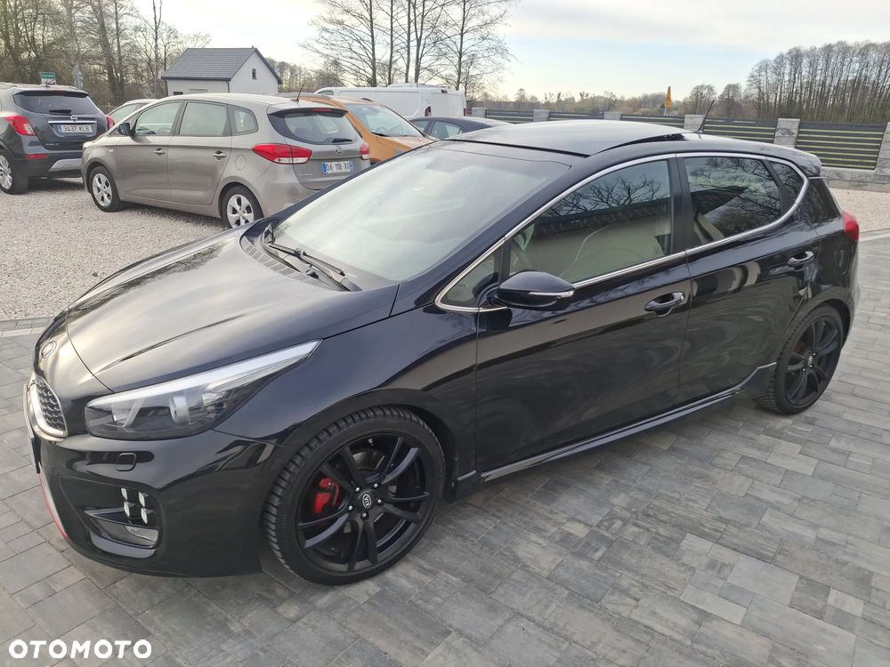 Kia Ceed 1.6 T-GDI GT - 5