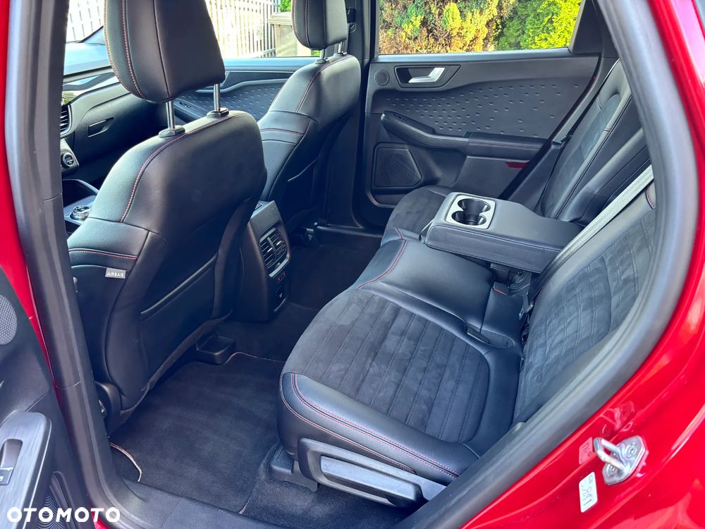 Ford Kuga 2.5P PHEV FWD ST-Line X - 16