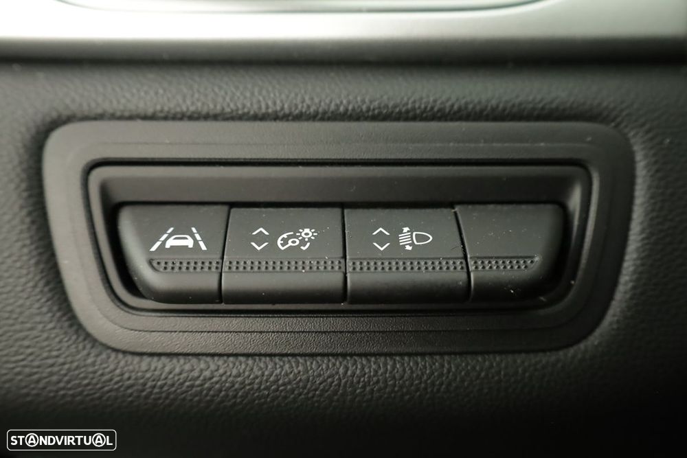 Renault Captur 1.0 TCe Techno Bi-Fuel - 20