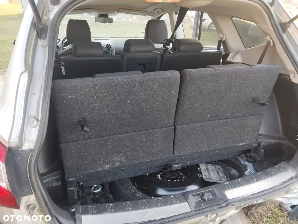 Nissan Qashqai+2 1.5 dCi Visia - 11