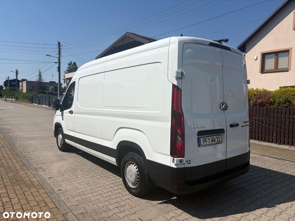 Maxus Deliver 9 - 8