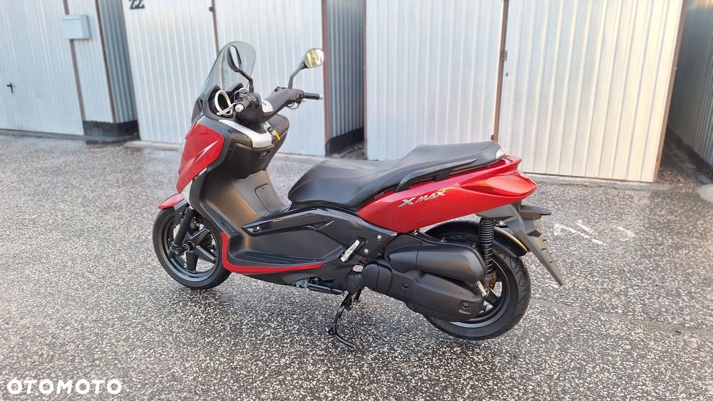 Yamaha X-max - 4