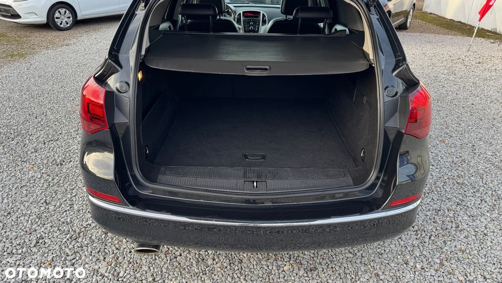 Opel Astra 1.6 Turbo Edition Sport - 23