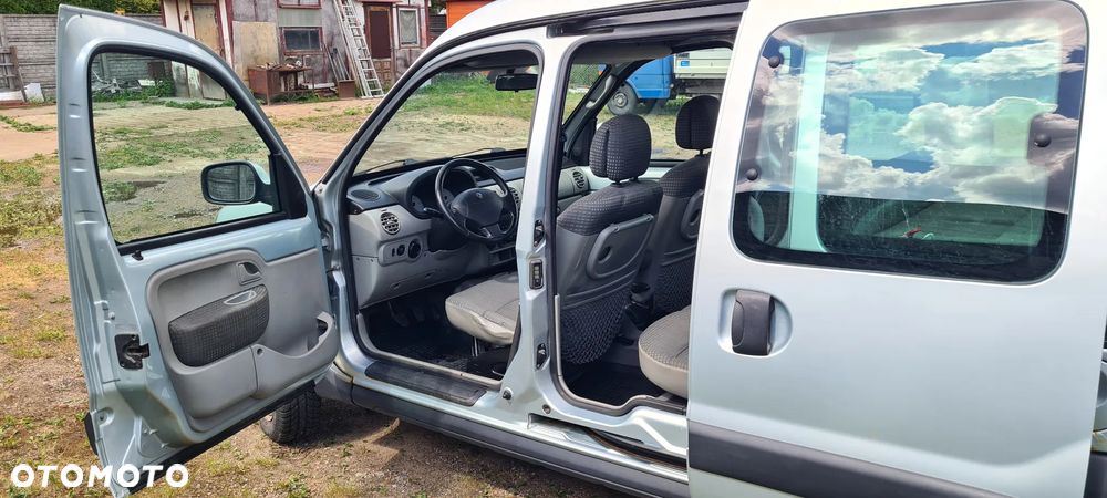 Renault Kangoo 4x4 1.6 16V - 8