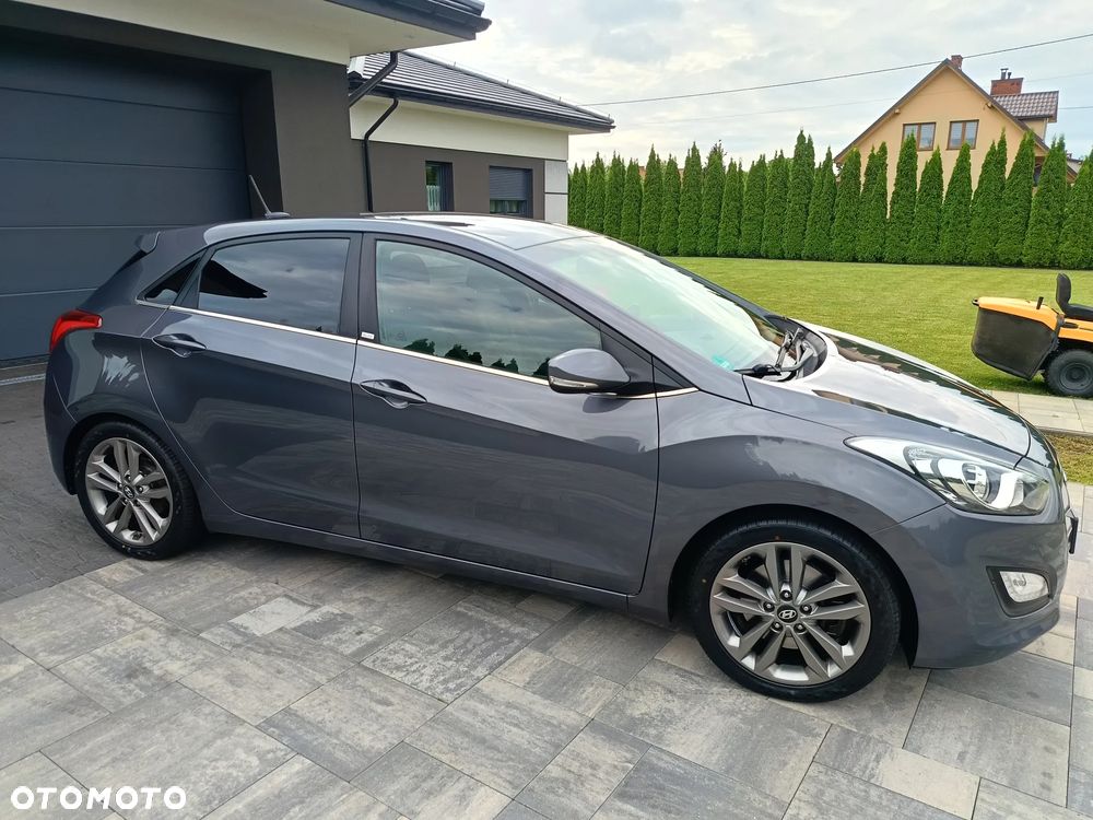Hyundai i30 blue 1.6 GDI YES Gold - 15