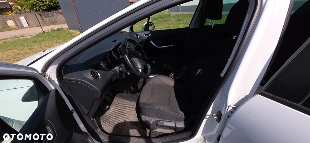 Peugeot 308 e-HDi FAP 115 Stop&Start Style - 11