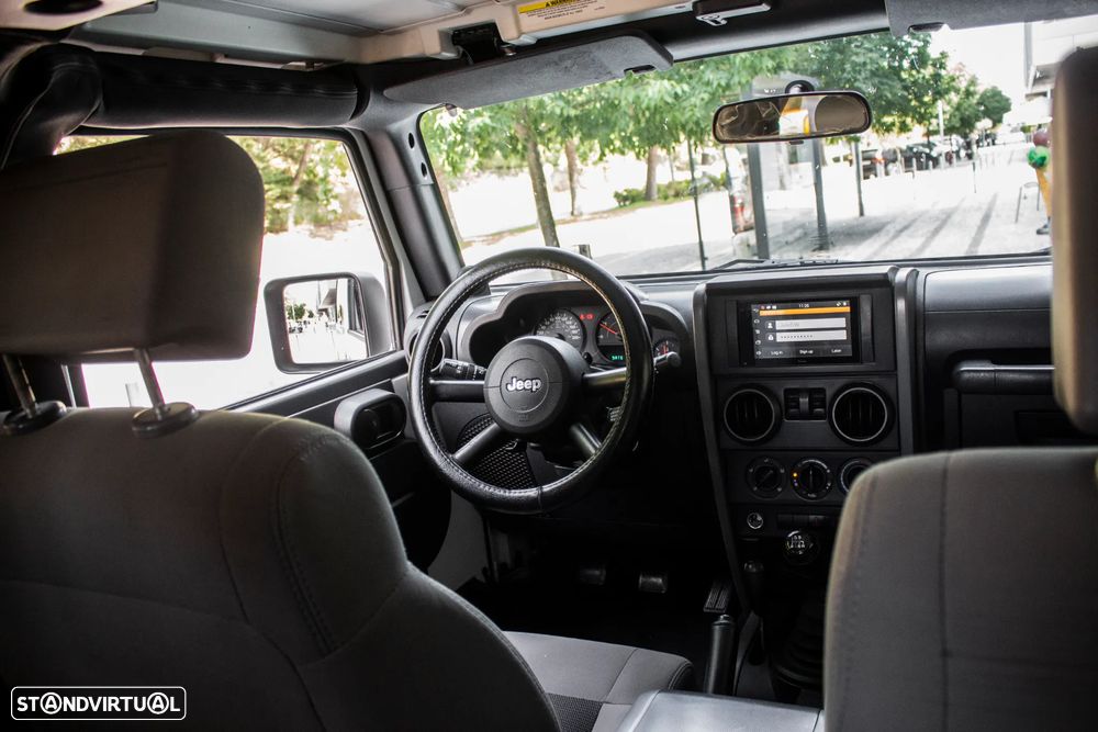Jeep Wrangler 2.8 CRD MTX Sport - 27