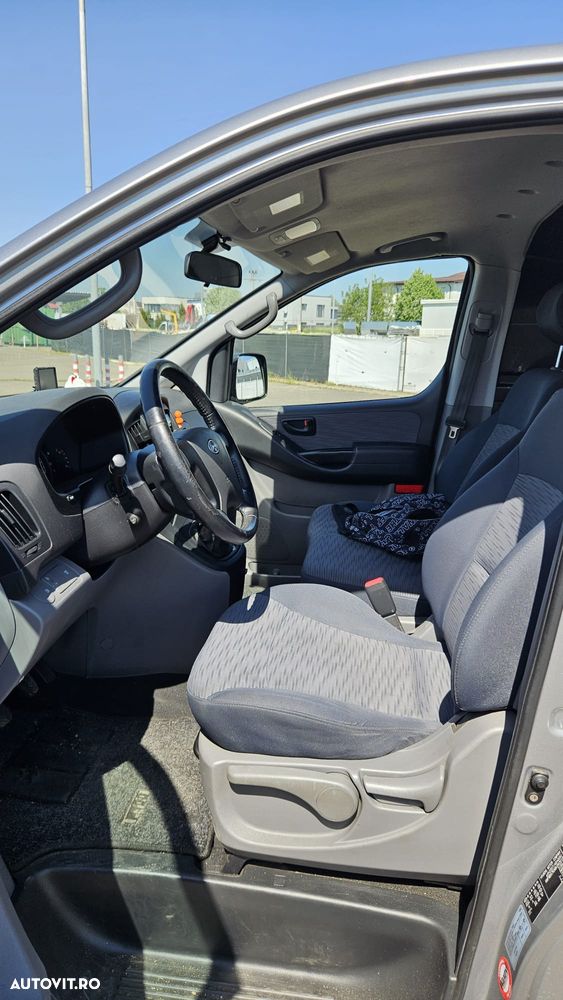 Hyundai H-1 Cargo teilverglast DF - 16