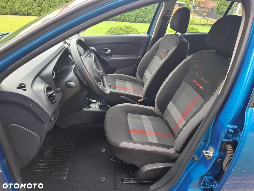 Dacia Sandero Stepway - 18
