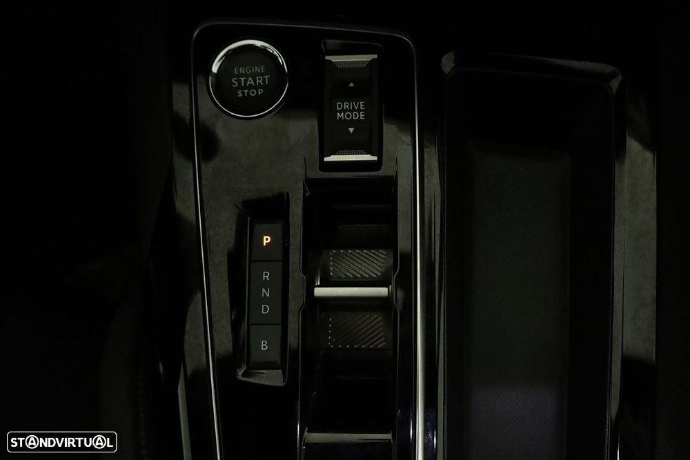 Peugeot 3008 1.6 Hybrid Allure e-EAT8 - 15