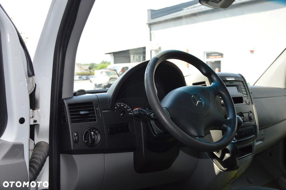 Mercedes-Benz SPRINTER 316 416 516 - 7