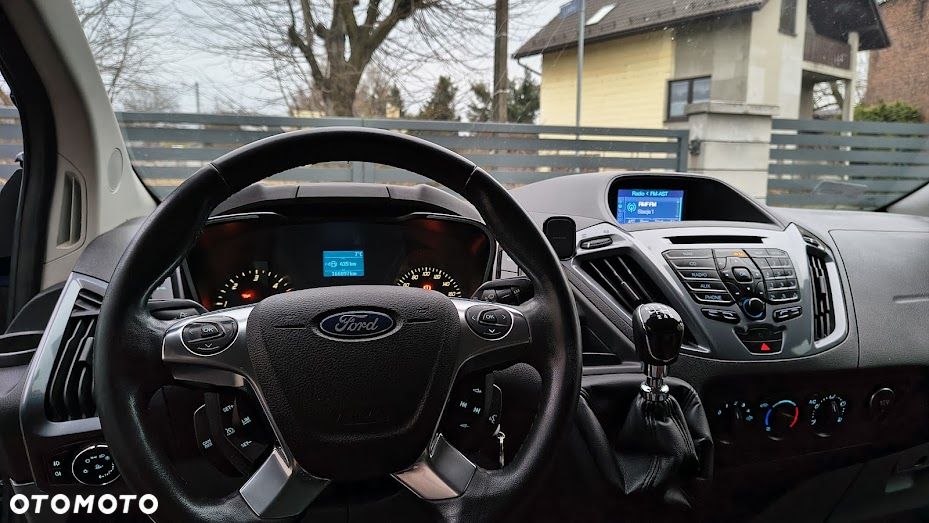 Ford TRANSIT CUSTOM - 12