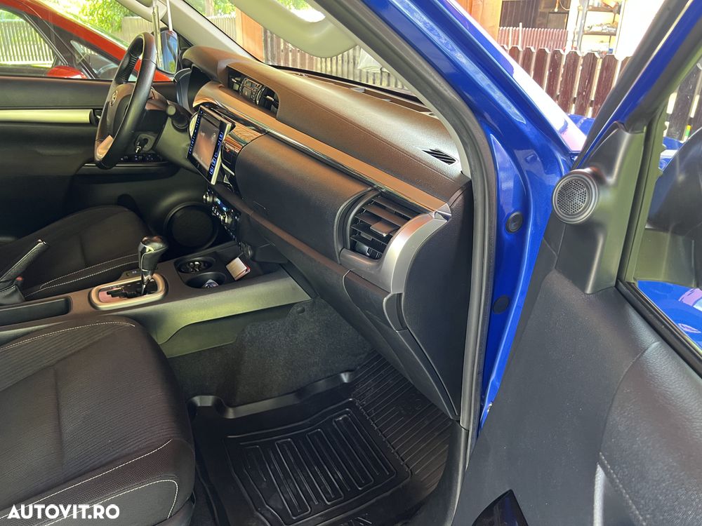 Toyota Hilux 2.4D 150CP 4x4 Double Cab AT Executive - 27