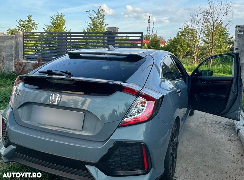 Honda Civic 1.5 VTEC Turbo CVT Sport - 8