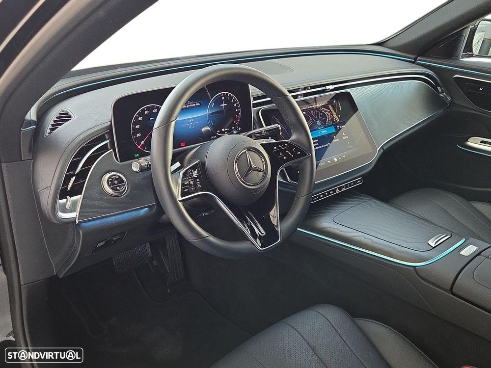 Mercedes-Benz E 300 de - 12