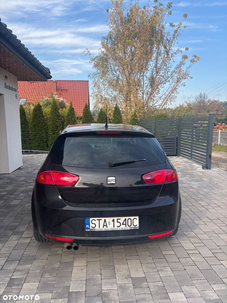Seat Leon 2010 photo 4