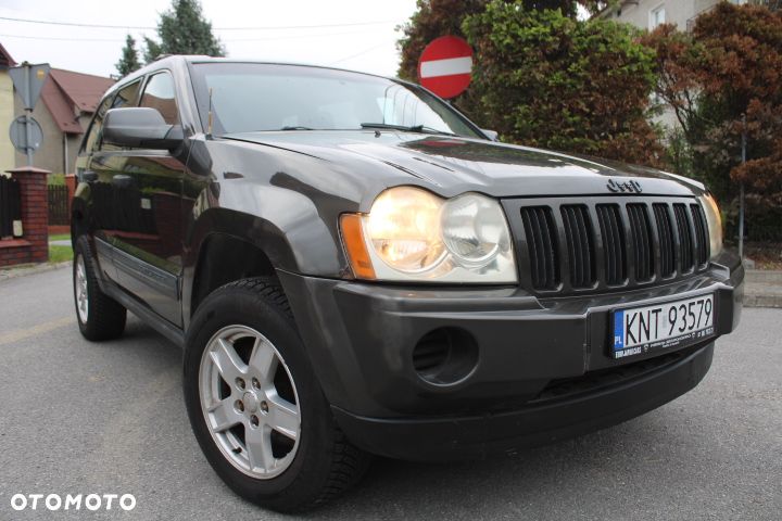 Jeep Grand Cherokee - 21
