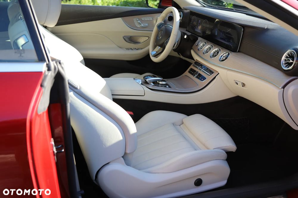 Mercedes-Benz Klasa E 400 4-Matic 9G-TRONIC - 7