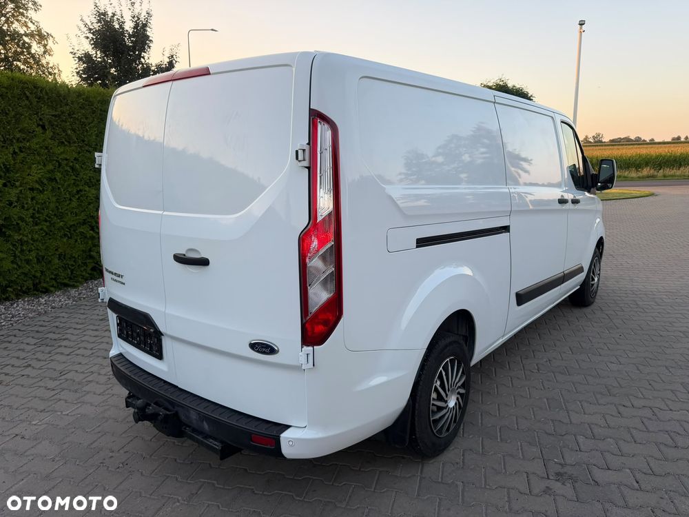 Ford Transit Custom - 21