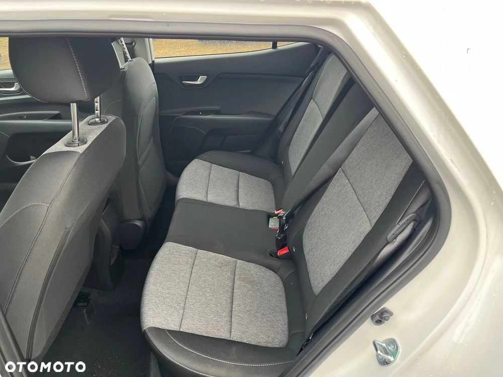 Kia Stonic 1.0 T-GDI M - 27