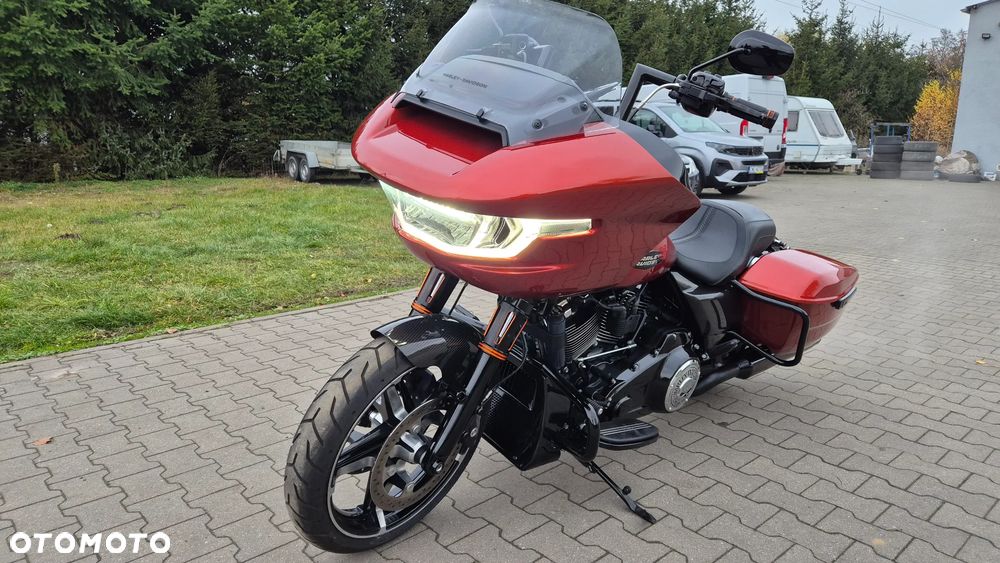 Harley-Davidson Touring Road Glide - 4