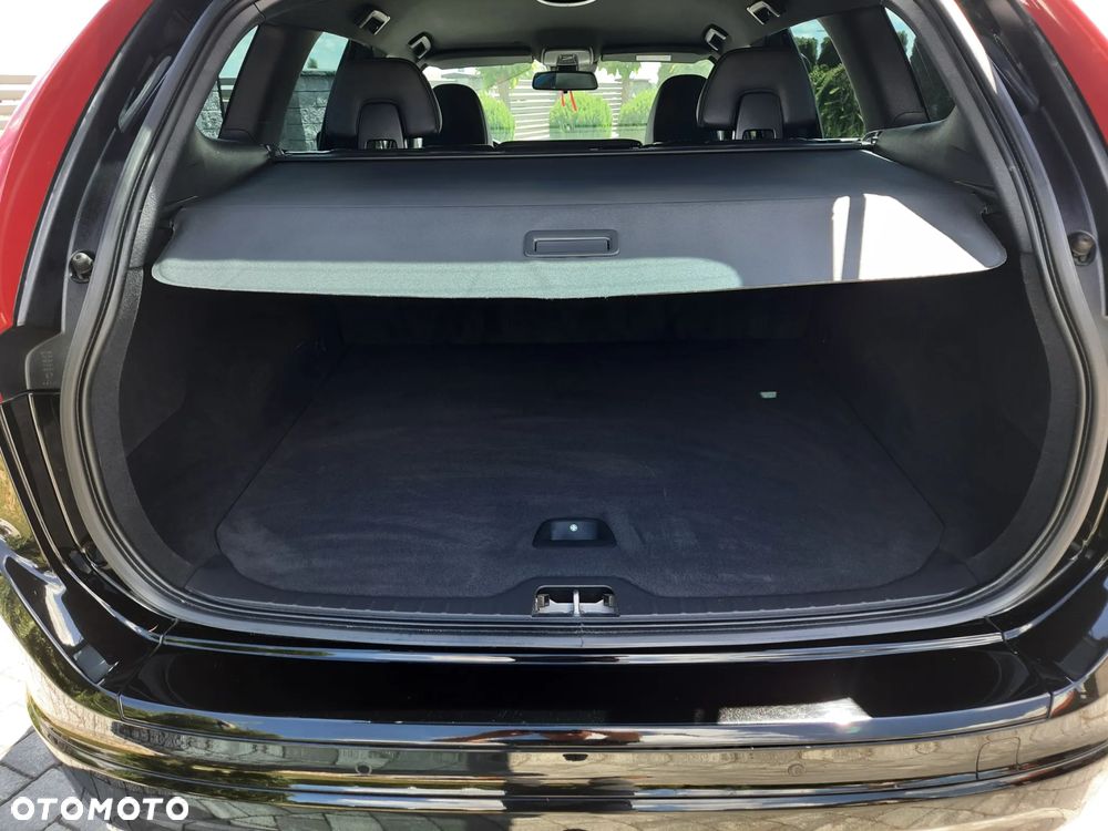 Volvo XC 60 D4 Geartronic Momentum - 25