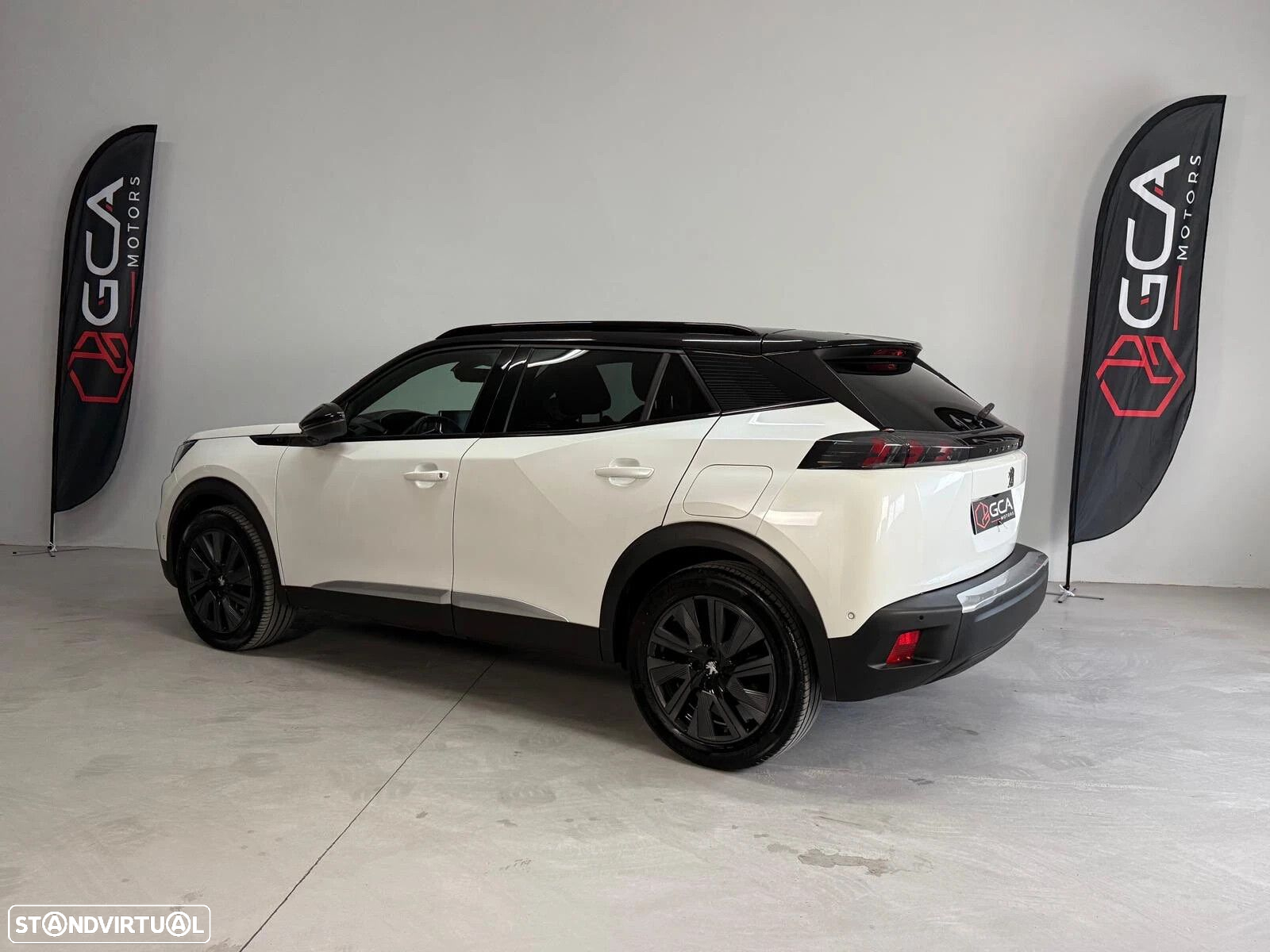 Peugeot e-2008 50 kWh GT Line - 4