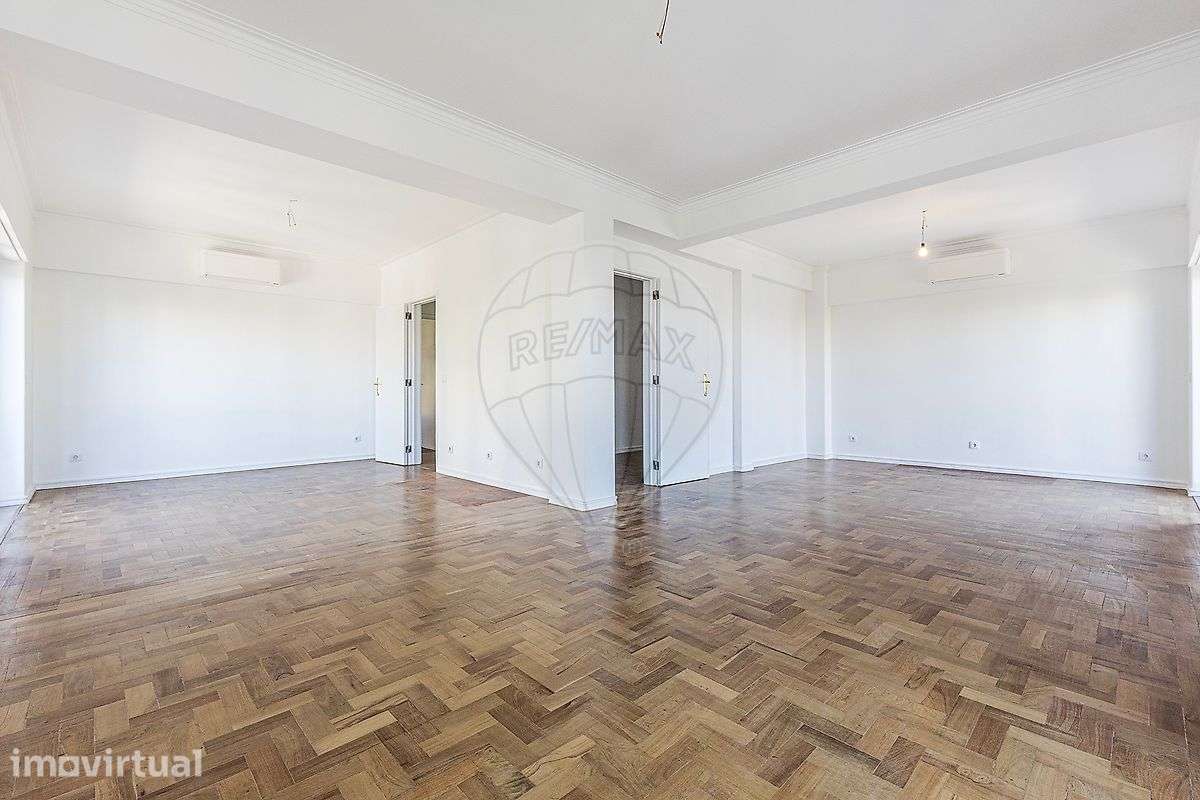 Apartamento T4 para arrendamento - Grande imagem: 4/41