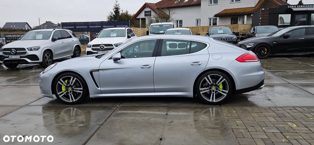 Porsche Panamera - 5
