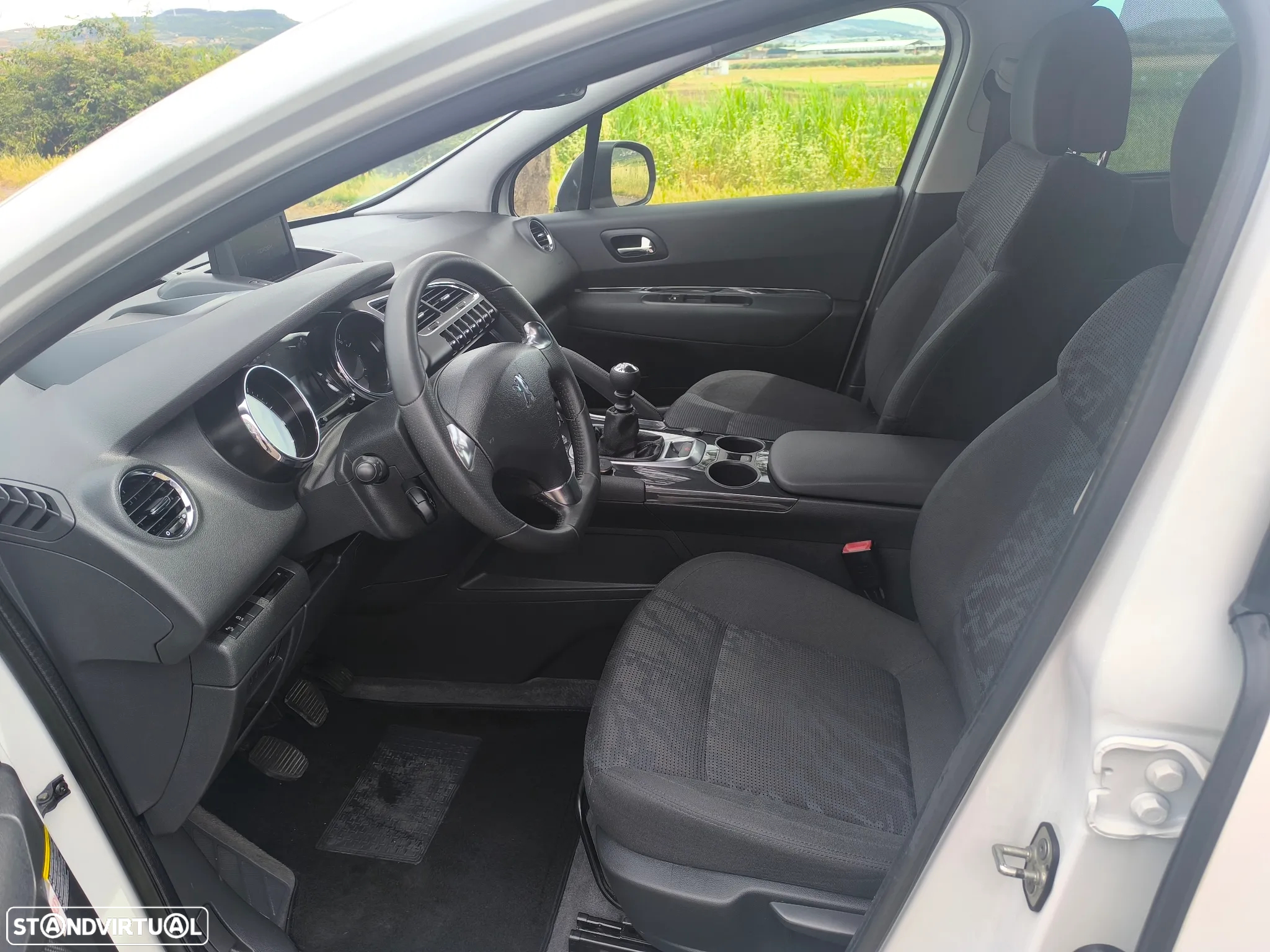 Peugeot 3008 1.6 HDi Allure - 6