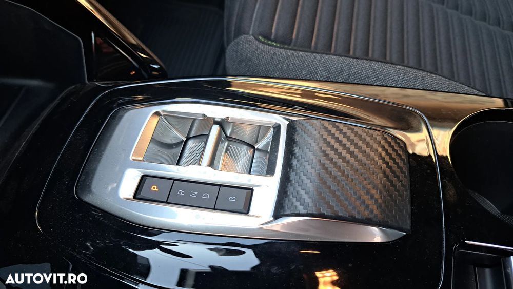 Peugeot 2008 136 Active - 14