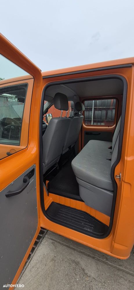 Volkswagen Transporter - 8