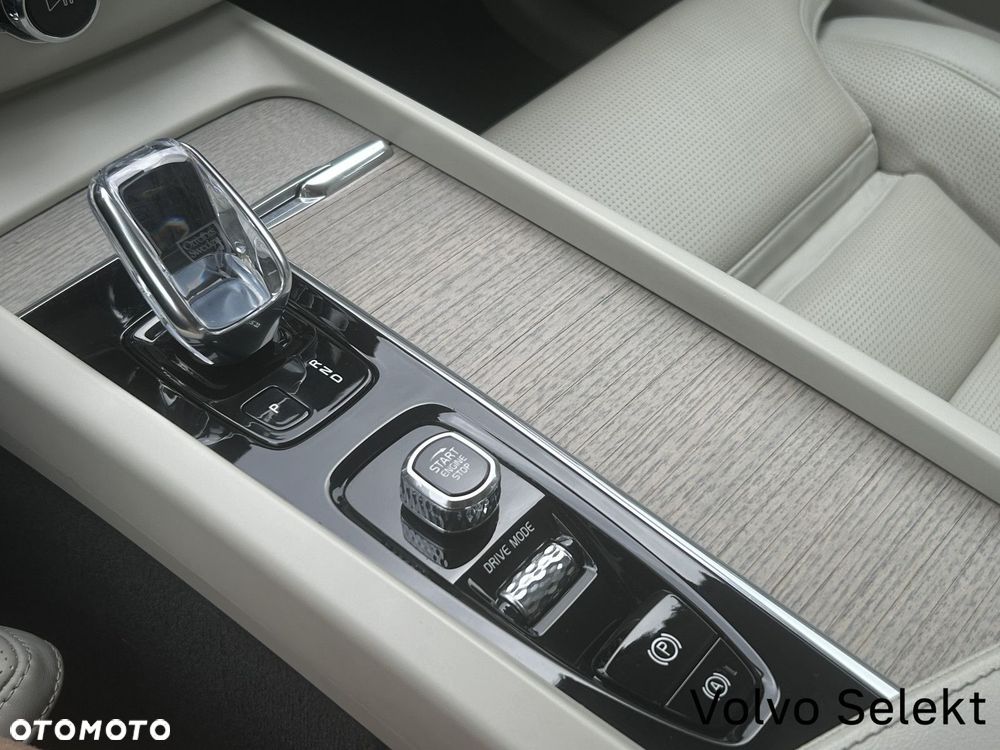 Volvo XC 60 - 28